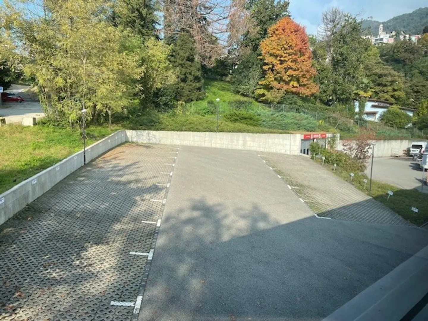 MIETEN SIE KOMMERZIELLE FLÄCHEN IN EINEM MODERNEN GEBÄUDE IN VACALLO - Foto 7 von 10
