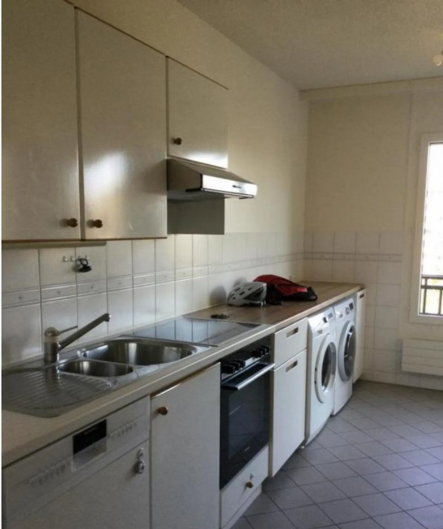 Mietübernahme - Ruhige 4-Zimmer-Wohnung – Acacias / Carouge - Foto 9 von 12