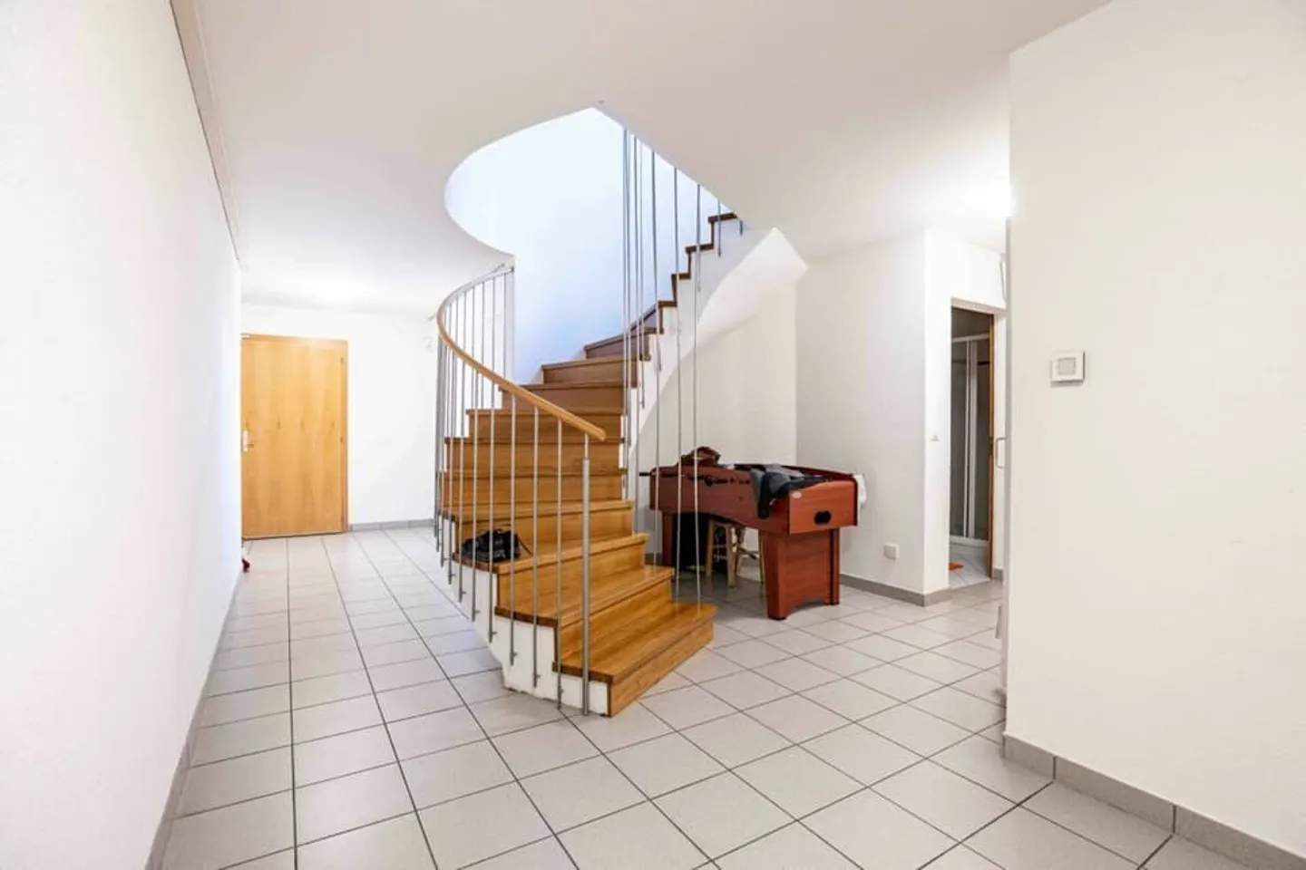 Stupenda villa bifamiliare a Epalinges con vista libera sulle Alpi - Foto 10 di 11