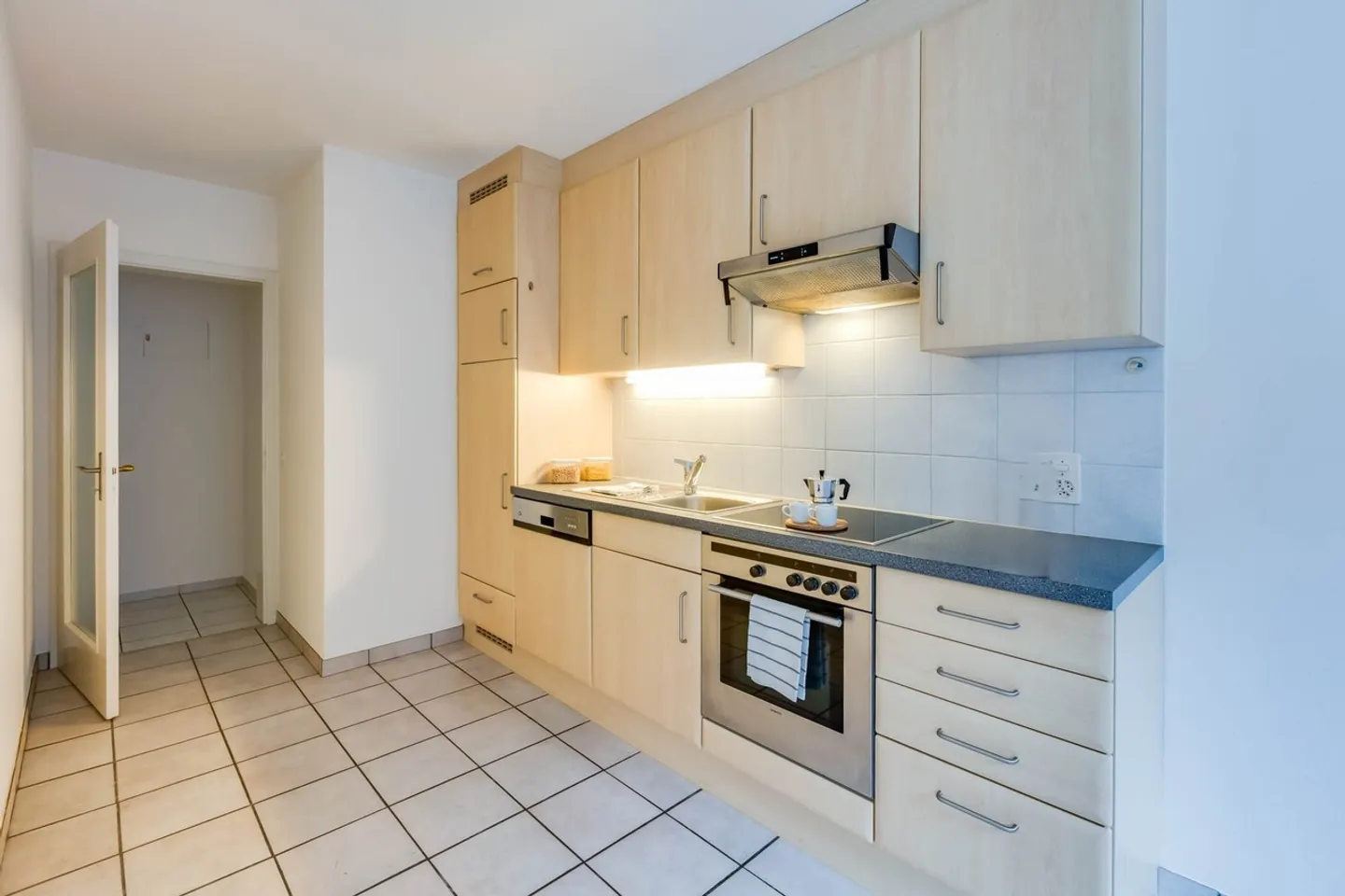 Appartement lumineux 4.5 pièces - Photo 4 sur 12