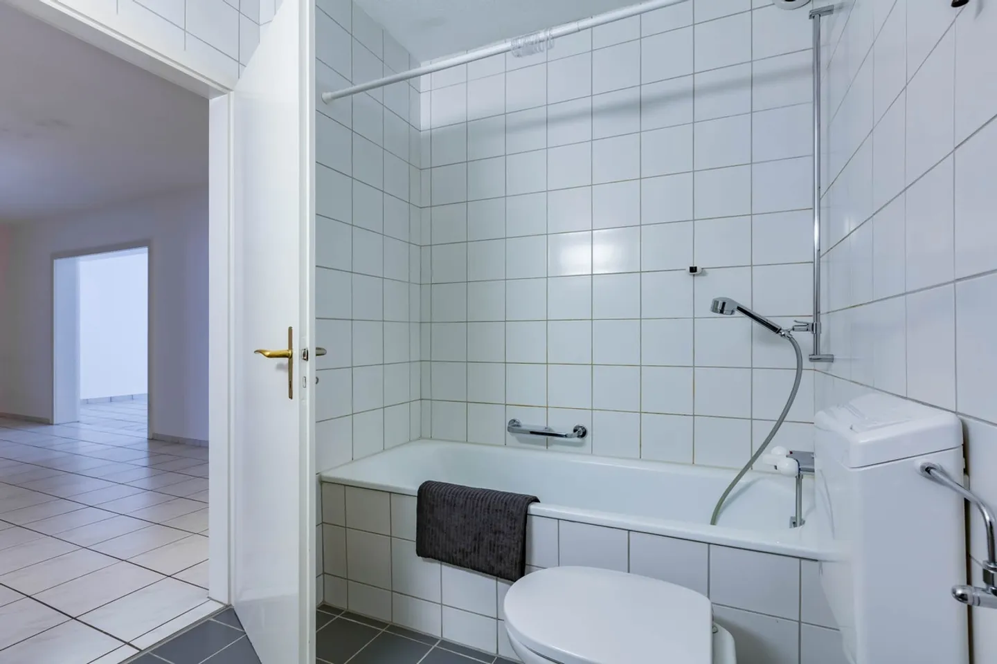 Appartement lumineux 4.5 pièces - Photo 10 sur 12