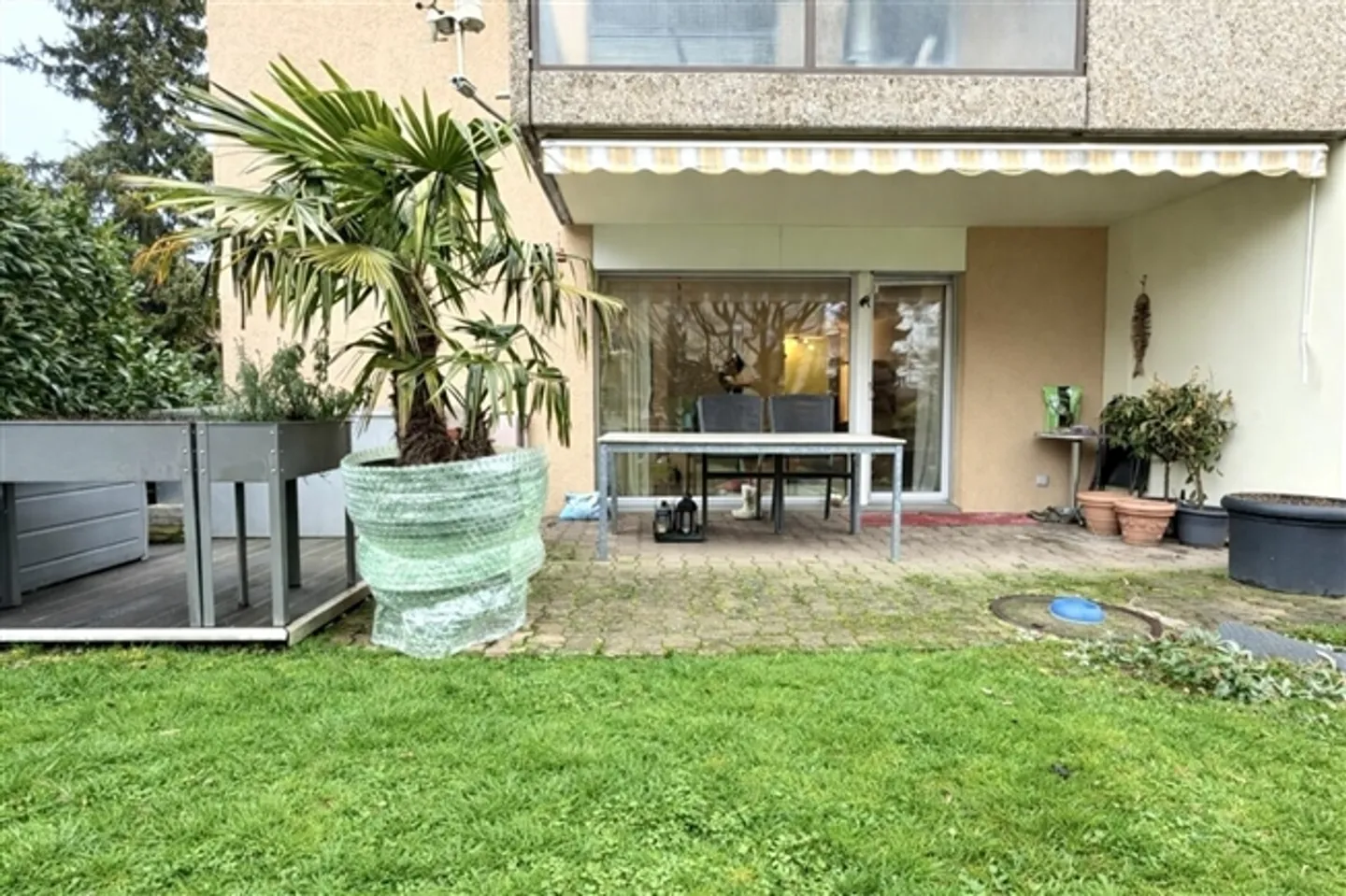 Condominio ben tenuto di 4,5 stanze in una posizione tranquilla a Lyss - Foto 10 di 10