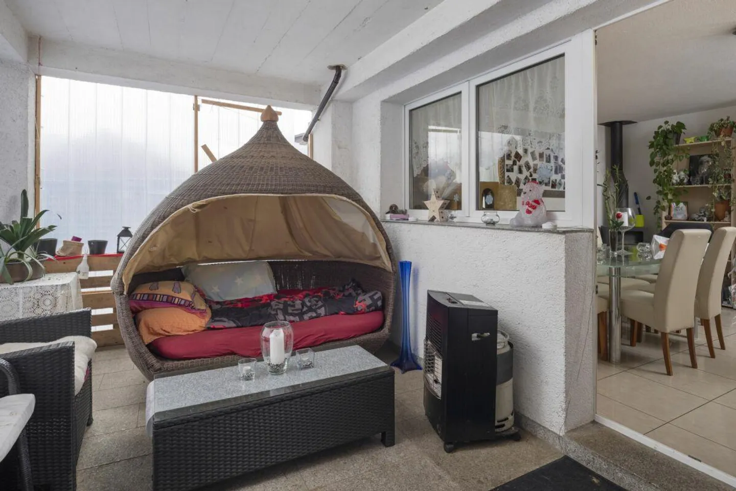 Casa bifamiliare nel cuore di Auenstein con un'unità di 6,5 e una di 5,5 stanze - Foto 5 di 29