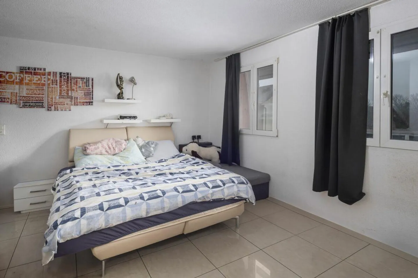 Casa bifamiliare nel cuore di Auenstein con un'unità di 6,5 e una di 5,5 stanze - Foto 11 di 29