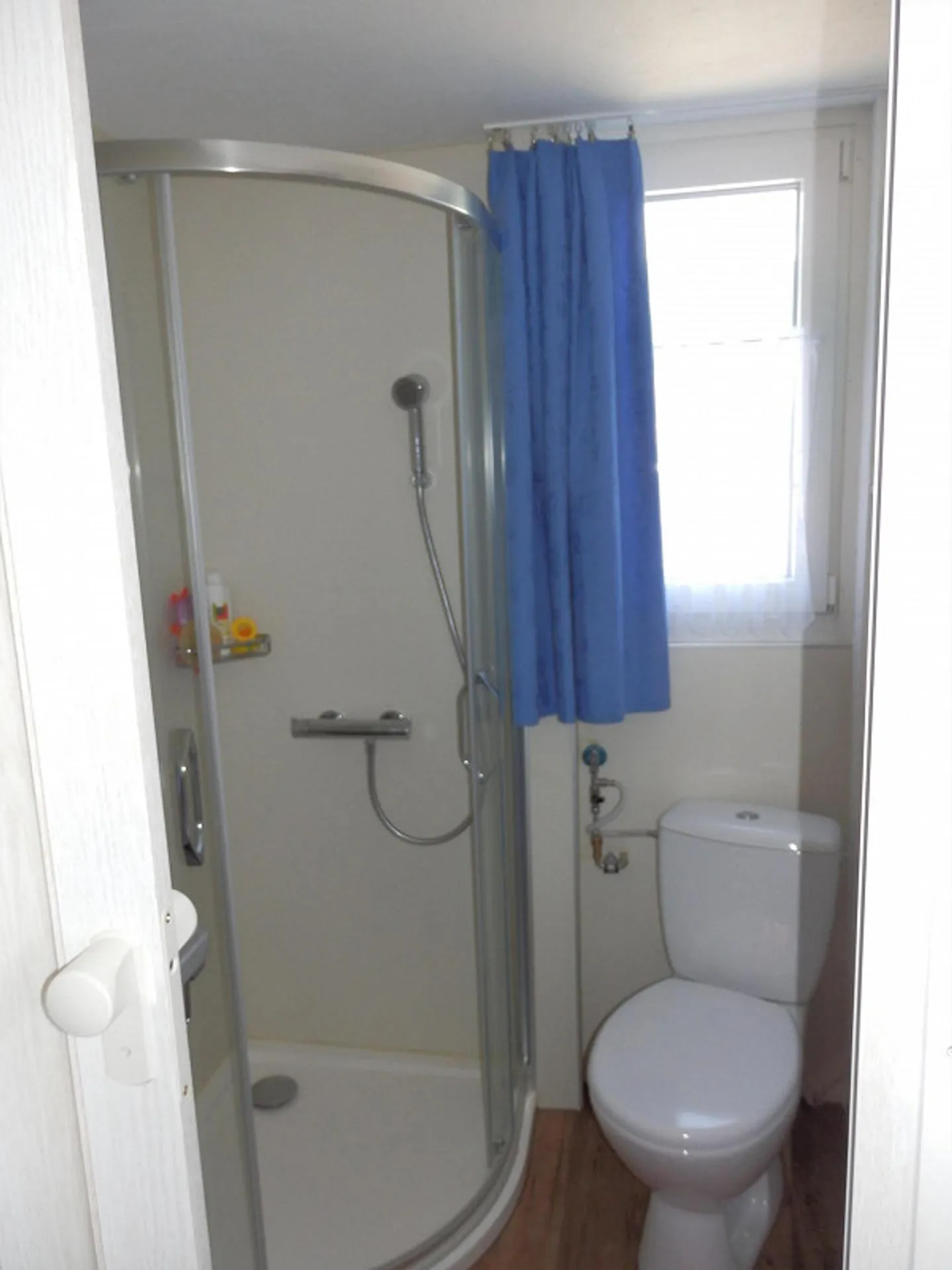 Chalet in idyllic, sunny location in leisure park - Photo 18 of 20