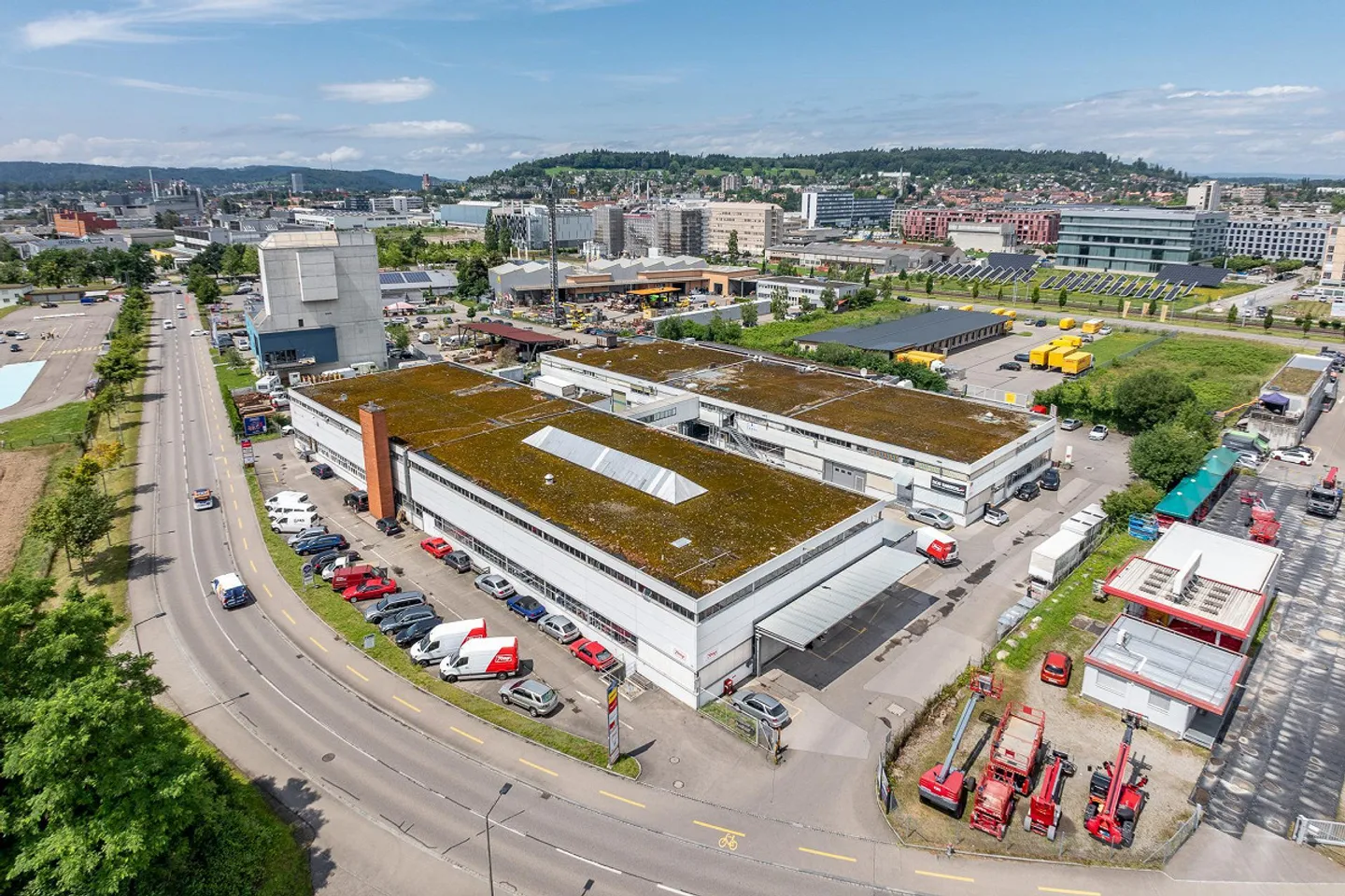Espace commercial avec options de location flexibles - Photo 1 sur 13
