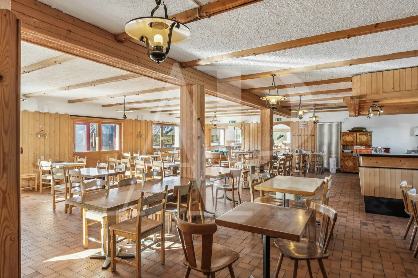 Restaurant with ski-in-out guest rooms in Champéry Planachaux - Photo 19 of 20