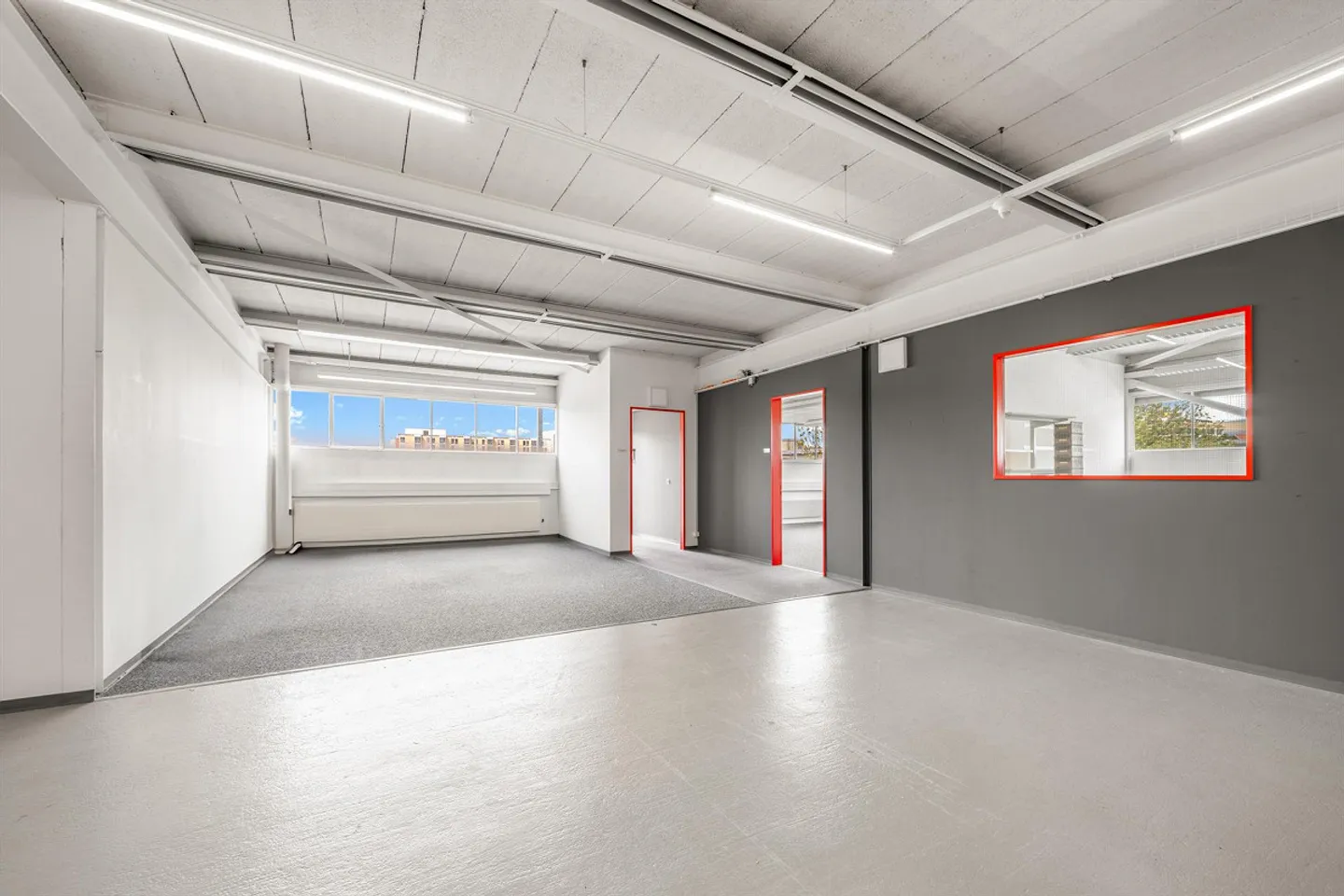 Espace commercial avec options de location flexibles - Photo 9 sur 13
