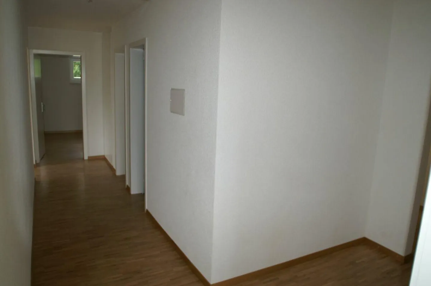 4.5 Zimmer Gartenwohnung - Foto 8 von 13