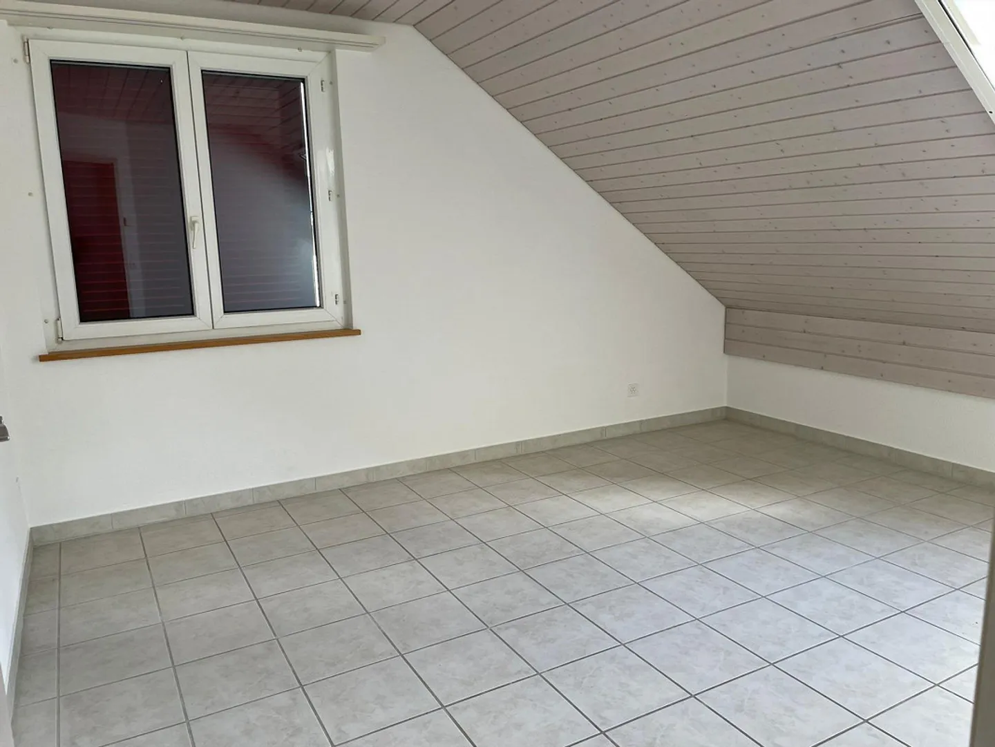 Appartamento mansardato nel verde - Foto 9 di 19