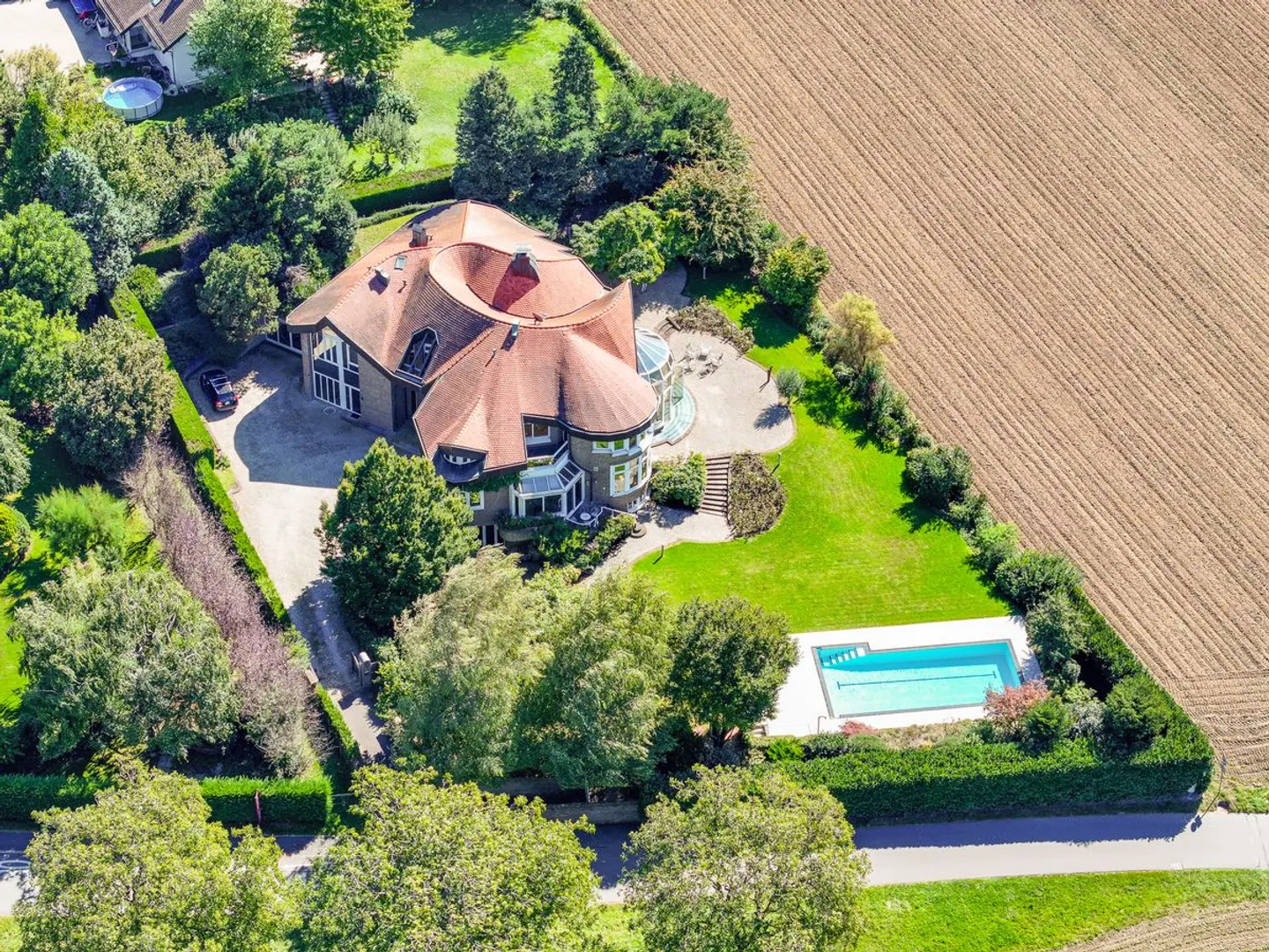Sublime Architektenvilla am Stadtrand von Lausanne - Foto 3 von 13