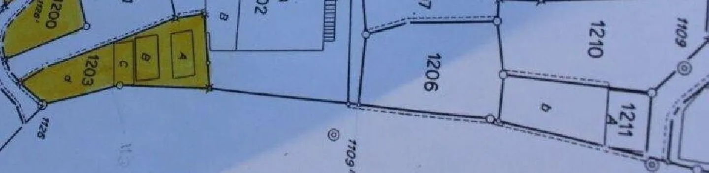 Prime Building Lot in Intragna - Photo 8 of 9