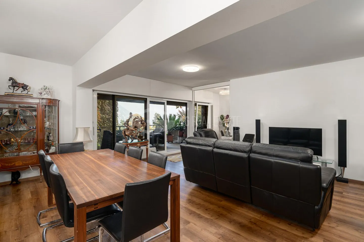 Wohnung mit Seeblick in Paradiso - Foto 4 von 9