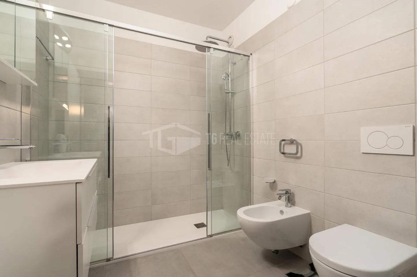 Wohnung mit Seeblick in Paradiso - Foto 7 von 9