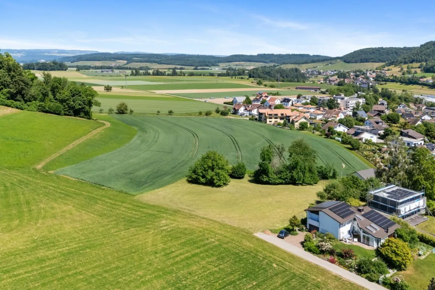 Terreno edificabile con potenziale per idee abitative di alta qualità - Foto 7 di 11