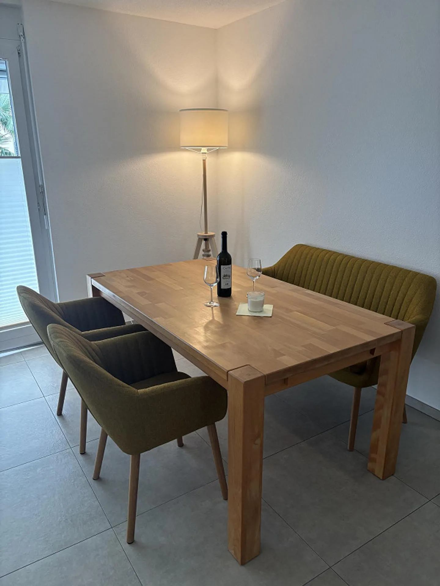 Moderno appartamento di 3,5 stanze in un quartiere tranquillo - Foto 9 di 22