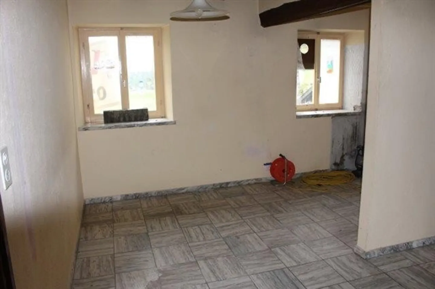 Casa singola in affitto - Foto 4 di 10
