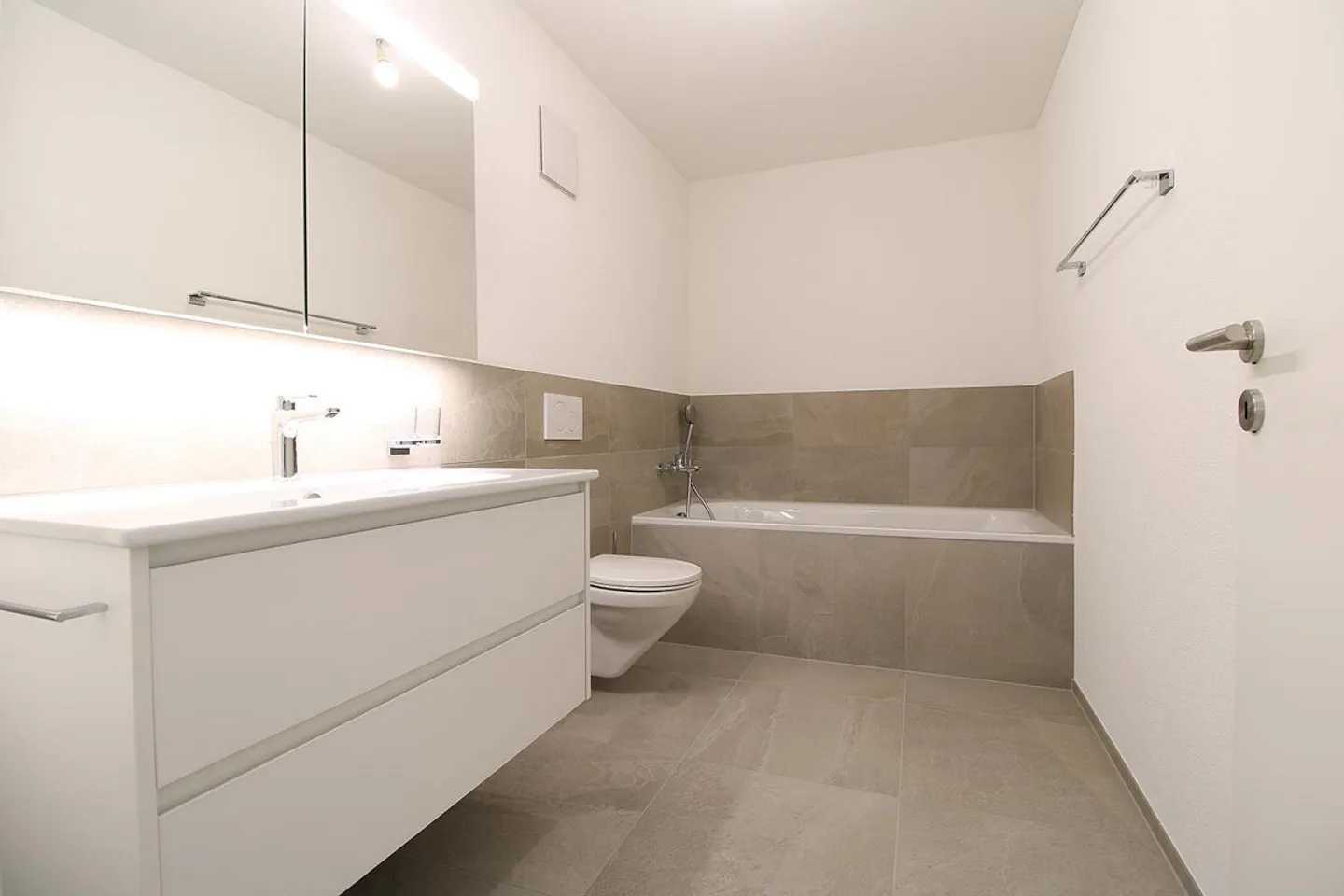 PRIMA UTILIZZO Nuovo appartamento in standard di proprietà nella Ziegelei Berg - Foto 8 di 8