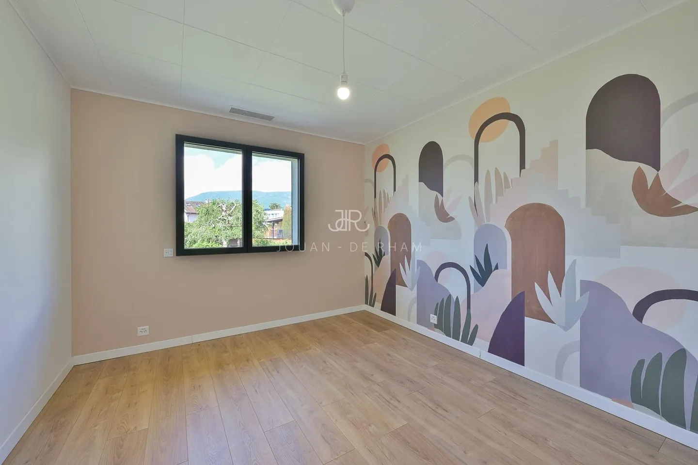 Maison familiale entièrement rénovée à Crassier - Photo 9 sur 13