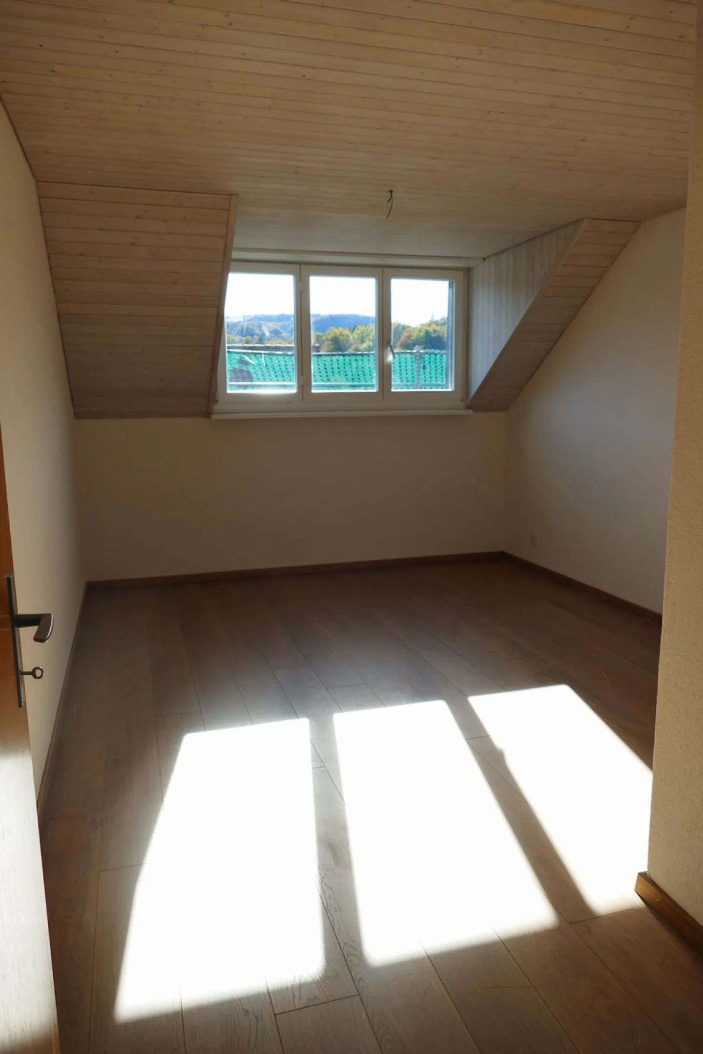 Appartamento mansardato 3.5 locali "uf der Flue 8" - Foto 7 di 10
