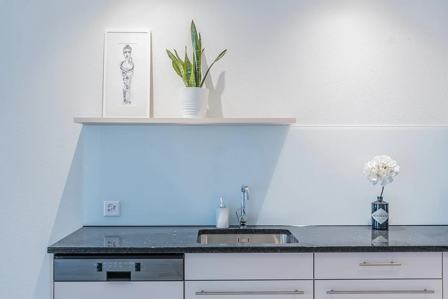 Appartement récemment rénové et bien entretenu avec un grand confort de vie - Photo 5 sur 9