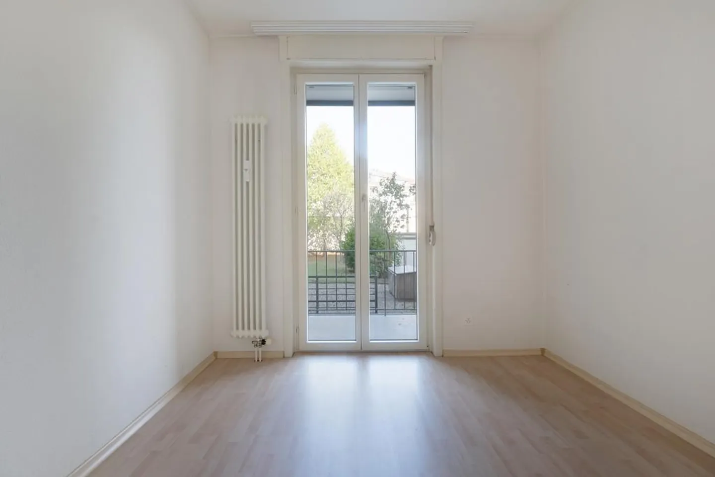 Grosszügige Wohnung mit Balkon - Foto 8 von 17