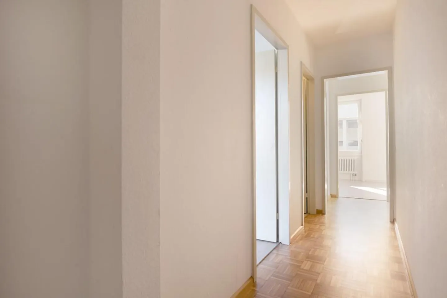 Grosszügige Wohnung mit Balkon - Foto 12 von 17