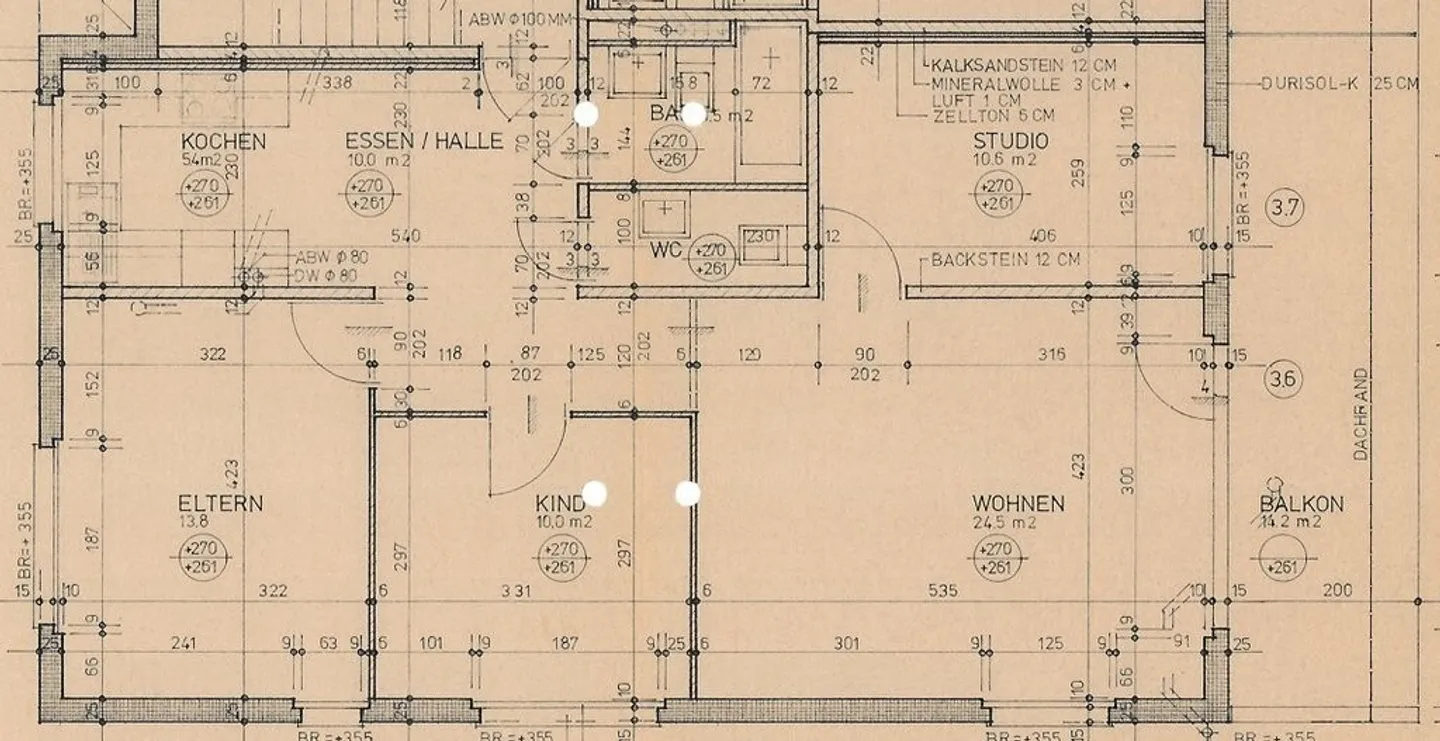 Casa luminosa con balcone e tanto spazio - Foto 11 di 12