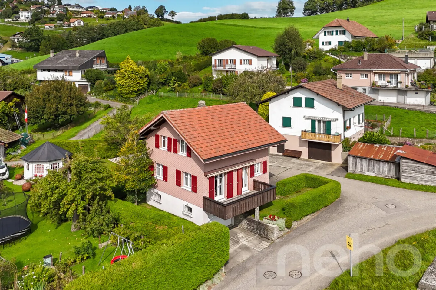 Carino chalet con giardino a Plasselb - Foto 2 di 13