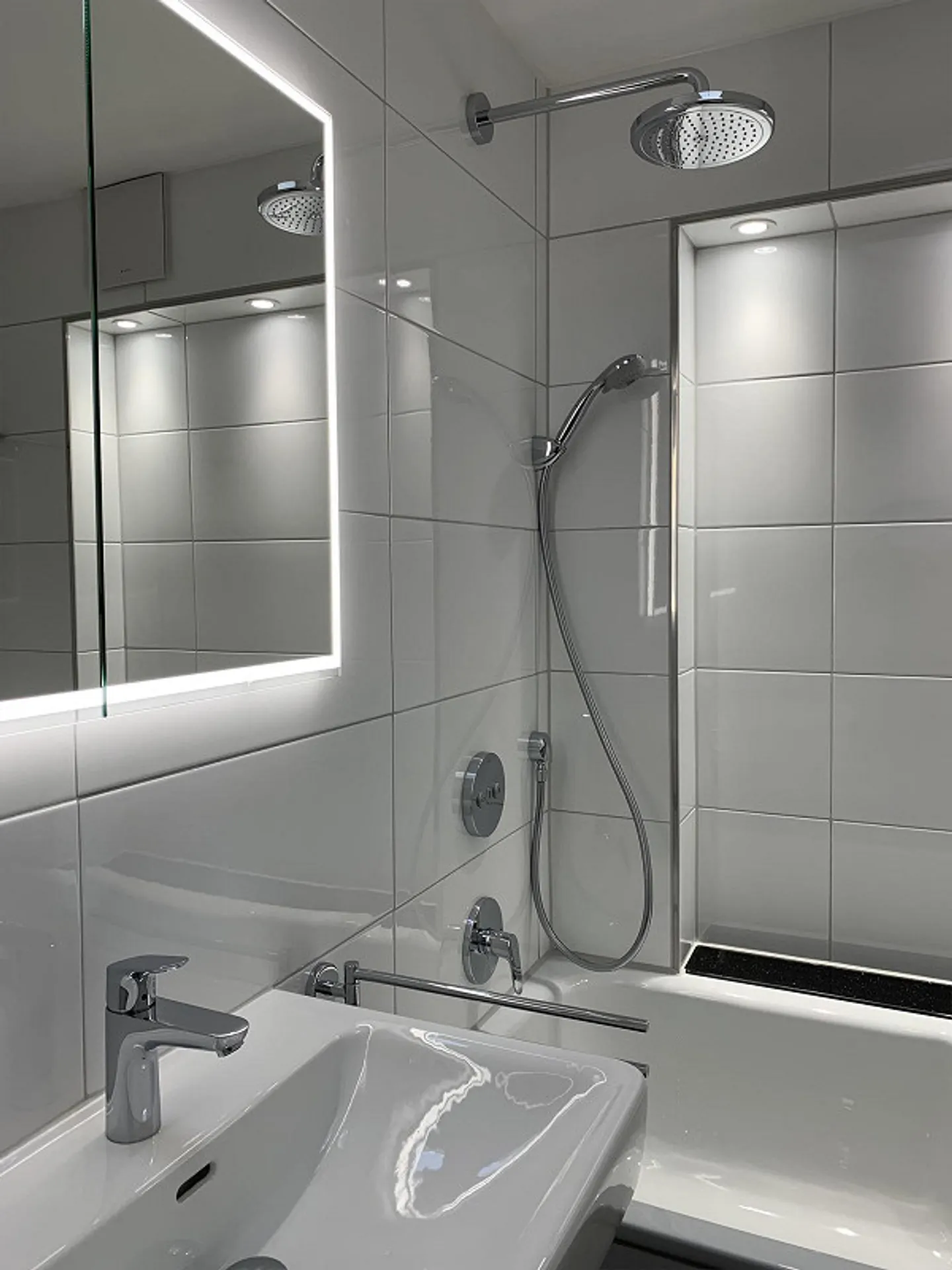 Appartement Attique de 4.5 pièces de rêve - Photo 15 sur 17
