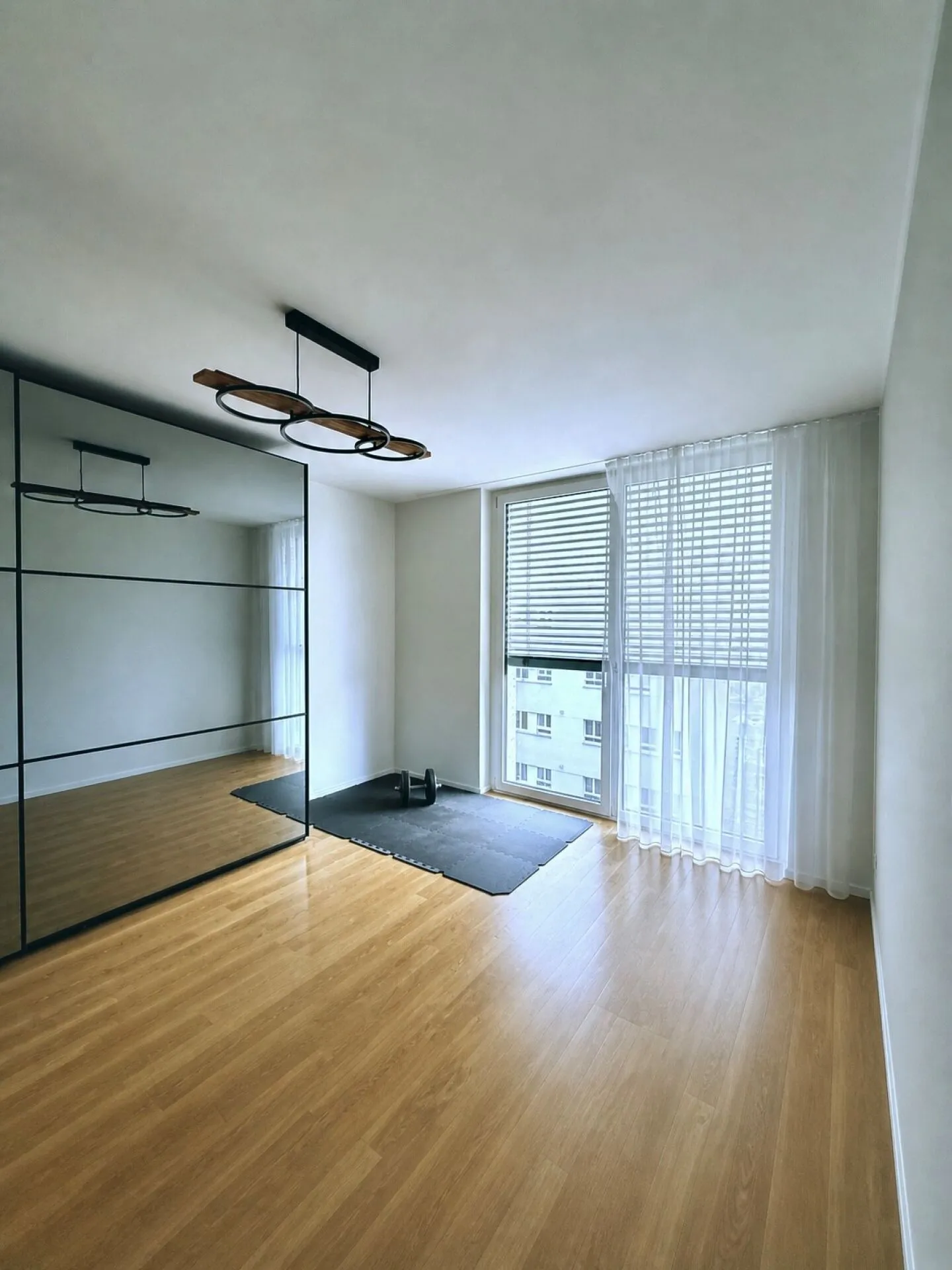 Appartamento moderno in una tranquilla strada senza uscita - Foto 6 di 11