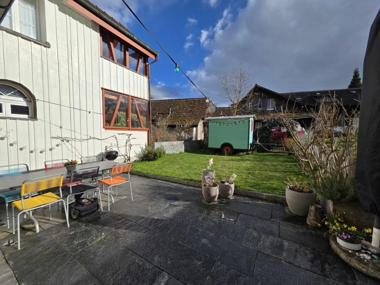 Charmantes Familienhaus in Schlatt - Foto 2 von 15