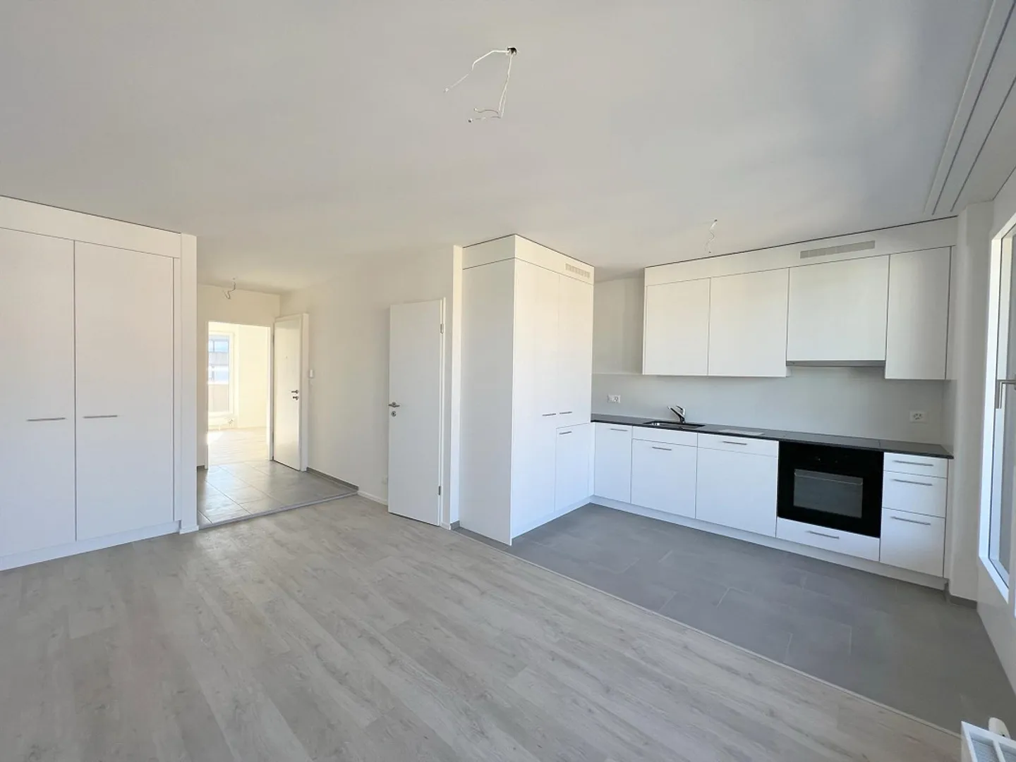 Helle 4.5-Zimmer Attikawohnung - Foto 2 von 11