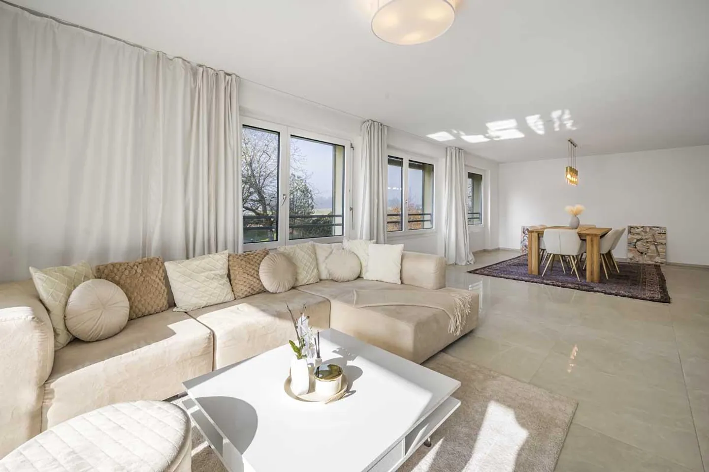 90 M² Qualità Abitativa a Effretikon - Foto 3 di 5