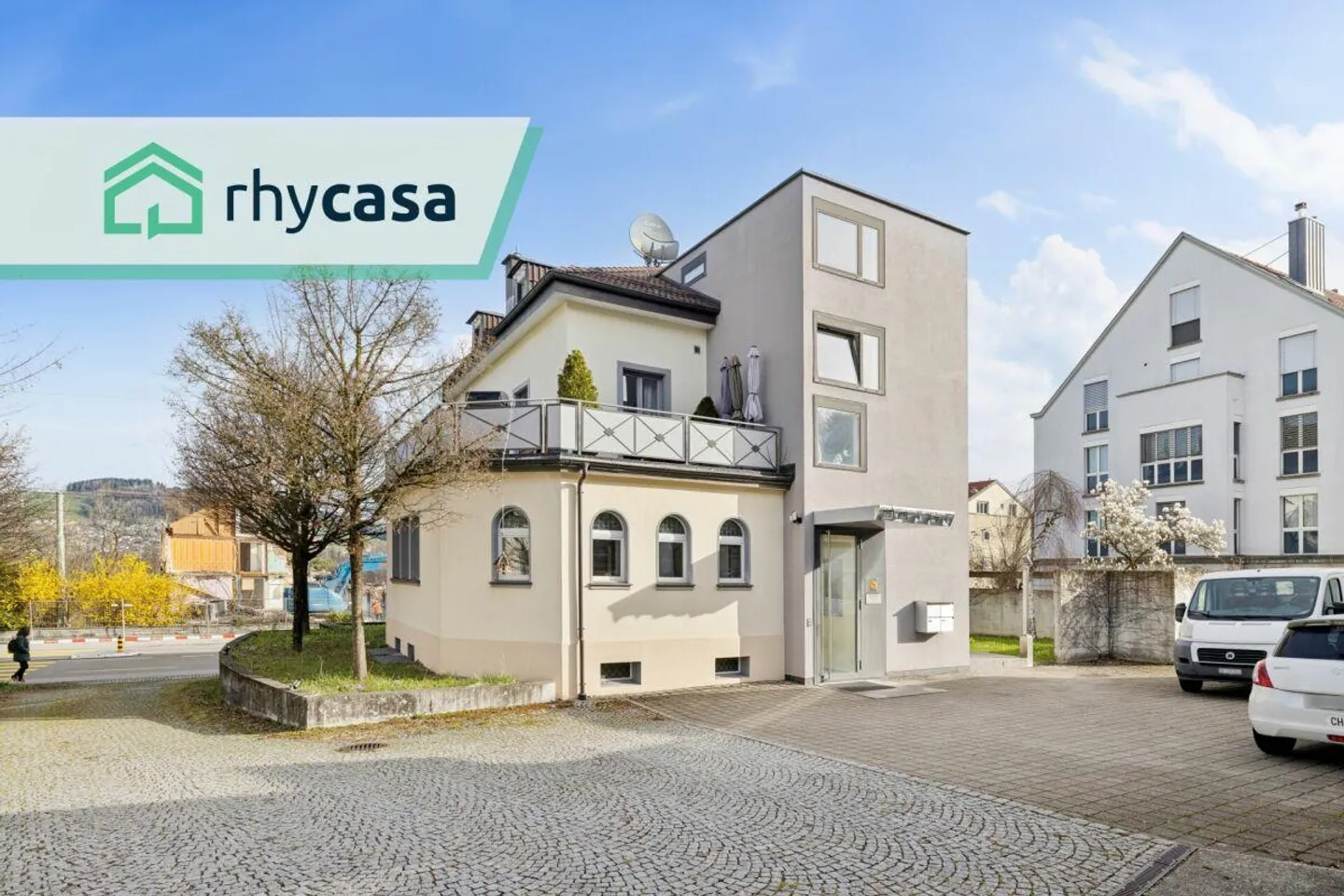 Attractive investment property with development potential in a central location - Photo 1 of 11
