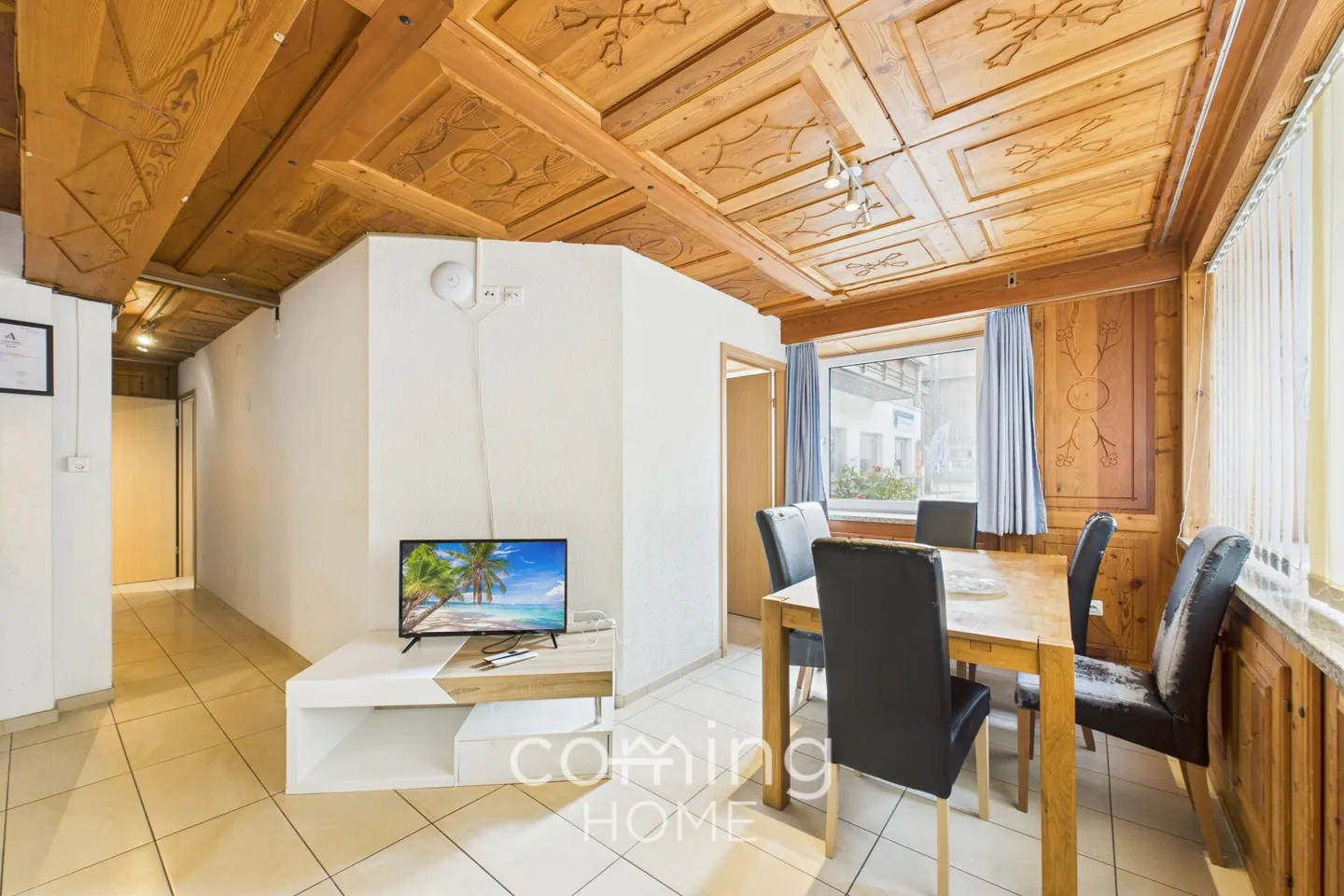 Charmante appartement de 3,5 pièces au cœur de Saas-Grund - Photo 2 sur 12