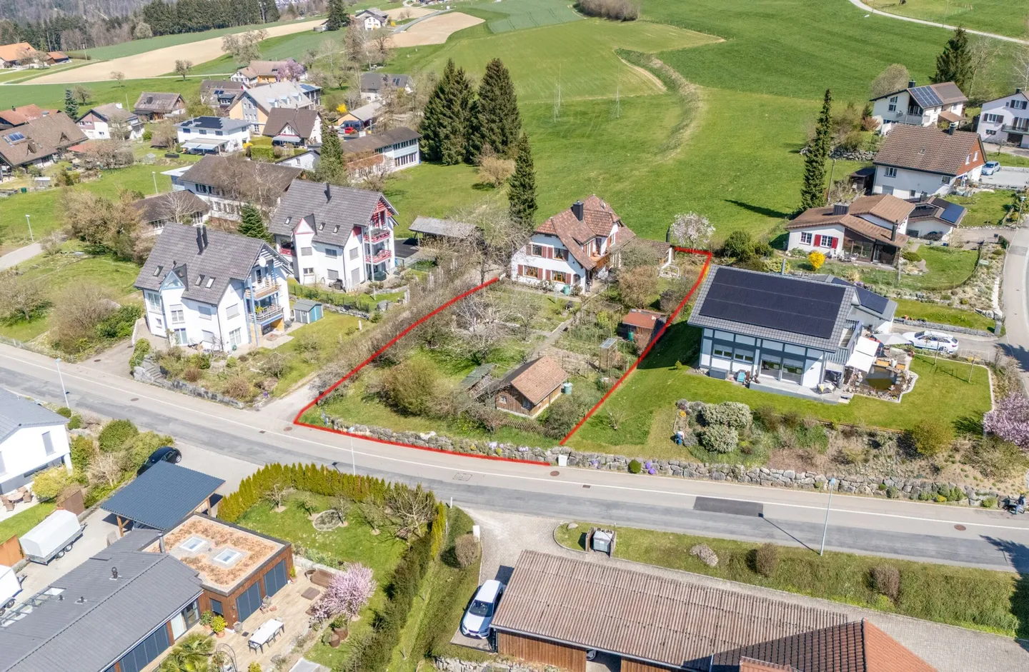 La tua nuova casa con potenziale - Casa di campagna idilliaca con riserva di costruzione - Foto 1 di 16