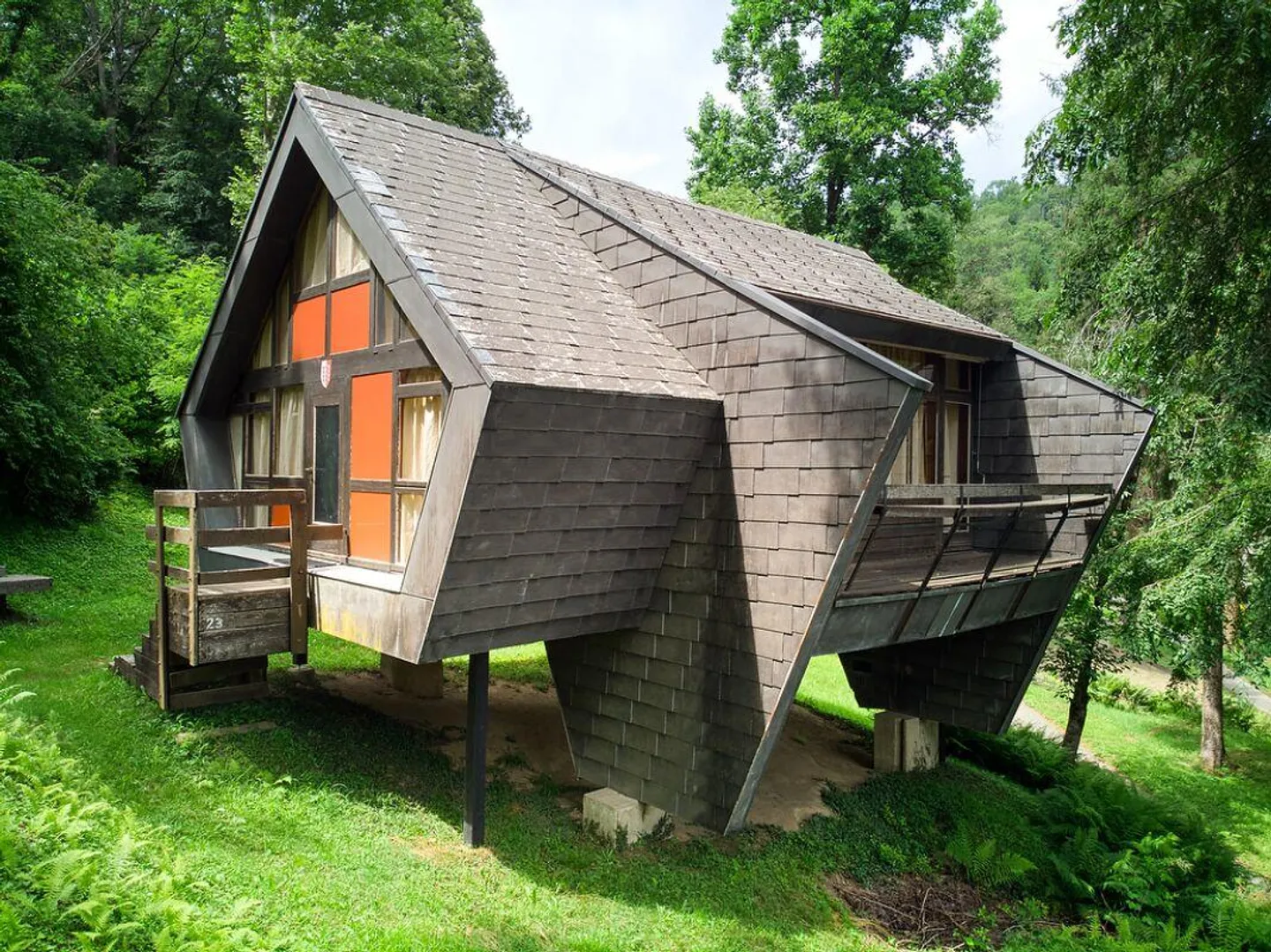 Bungalow in einer grünen Oase - Foto 1 von 7