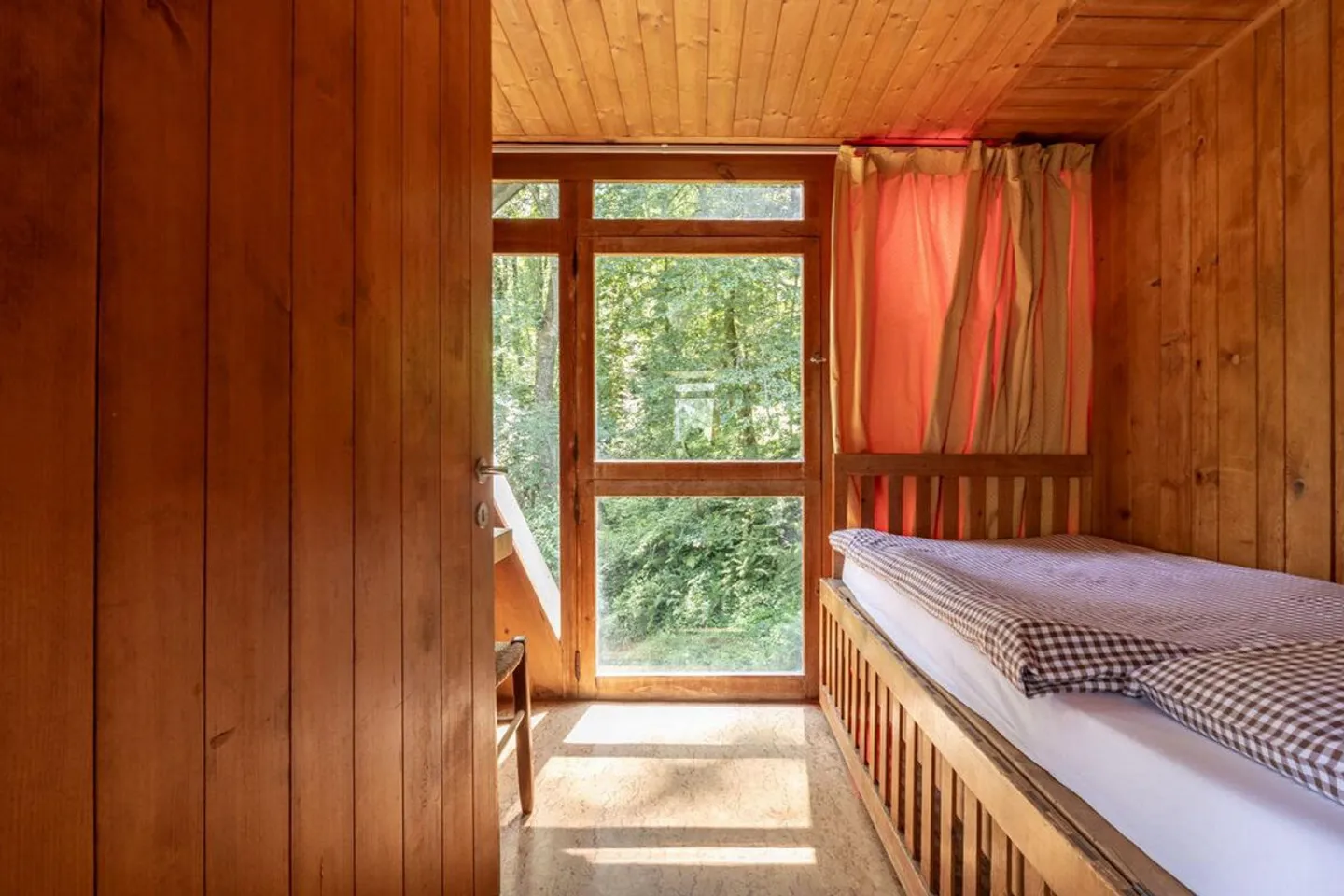 Bungalow in einer grünen Oase - Foto 5 von 7