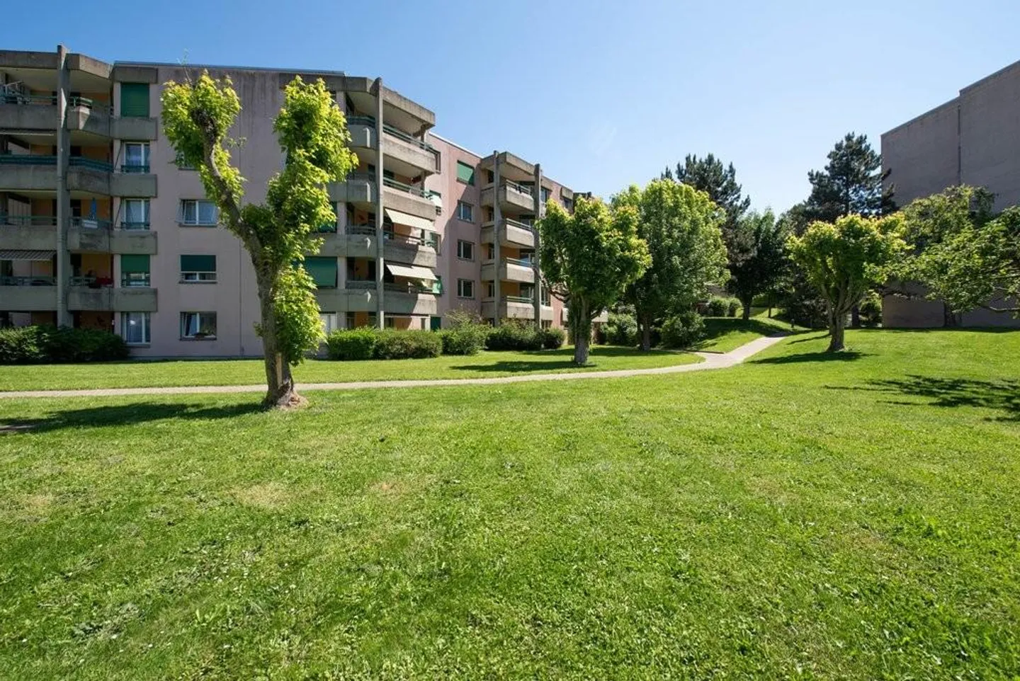 1,5-Zimmer-Wohnung im 3. Stock - Foto 1 von 7