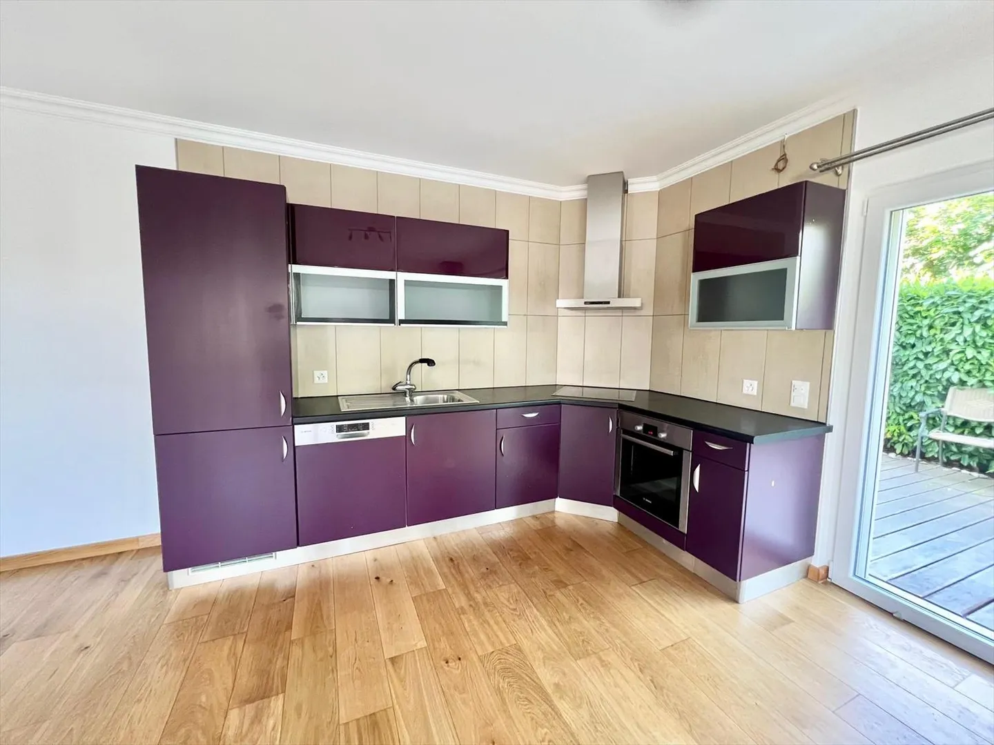 Apartment for rent - Photo 4 of 13