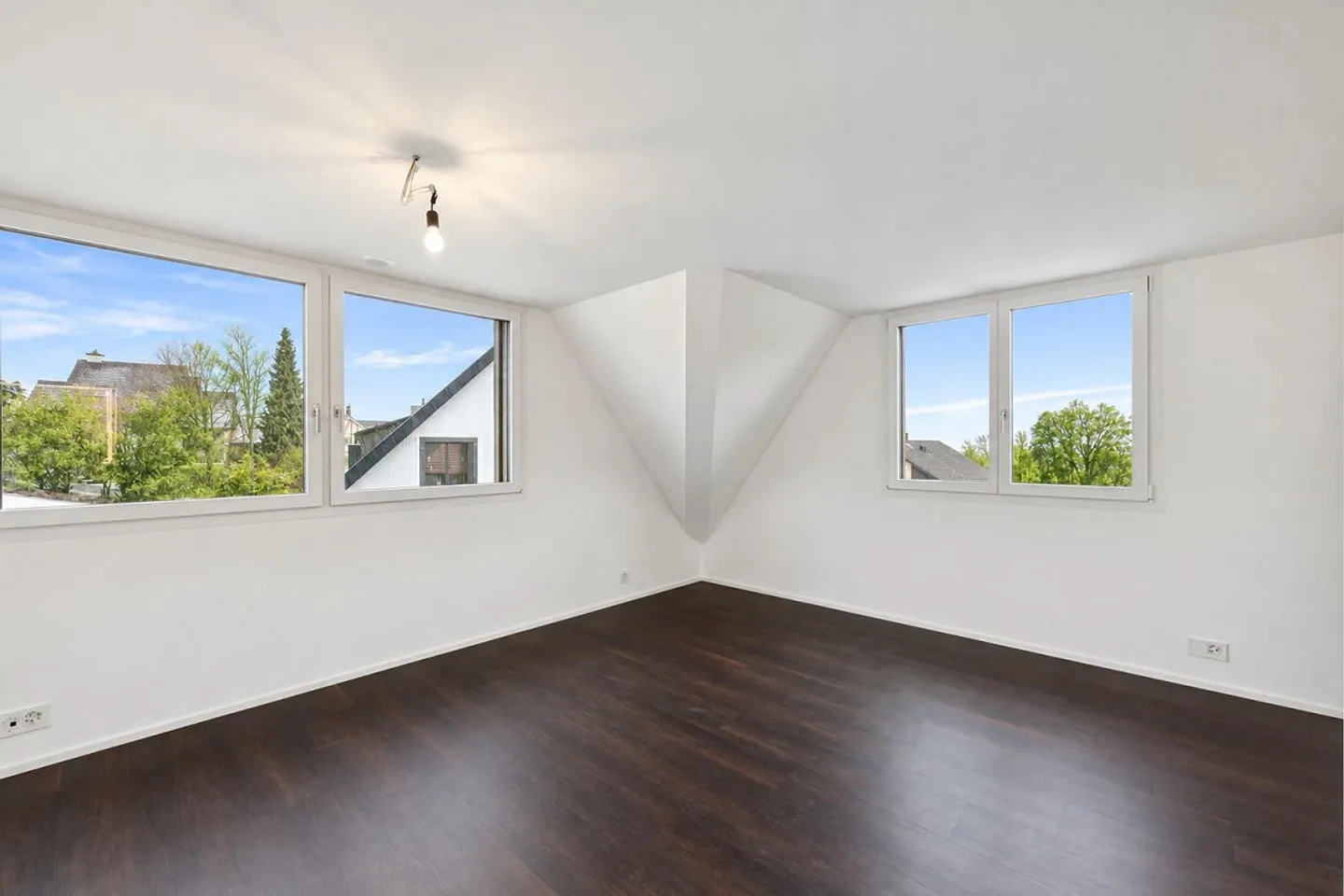 Una casa straordinaria con molto spazio per vivere - Foto 12 di 13