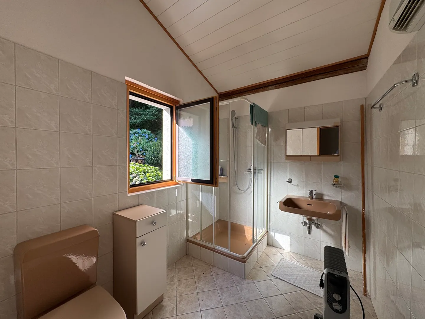 Charming Detached House in Cadenazzo - Photo 11 of 11