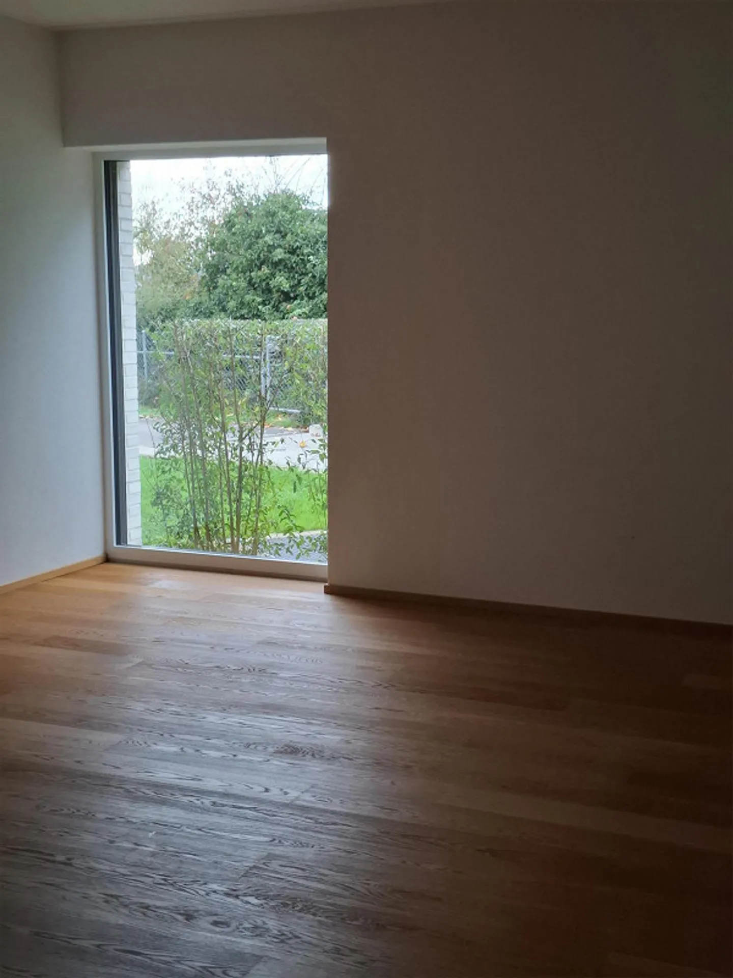 Appartamento con giardino in cooperativa abitativa a Arlesheim - Foto 6 di 10