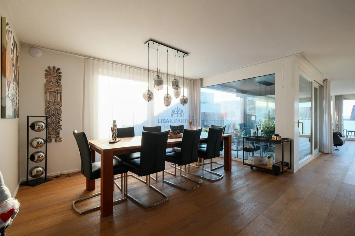 Appartement Attique de Luxe avec Terrasse - Photo 4 sur 14