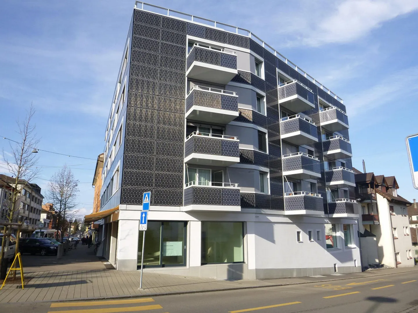 Vielseitige Gewerbefläche - Foto 1 von 4