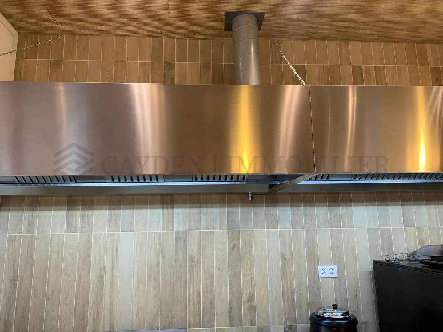 Charming Restaurant with Outdoor Space - Photo 1 of 1