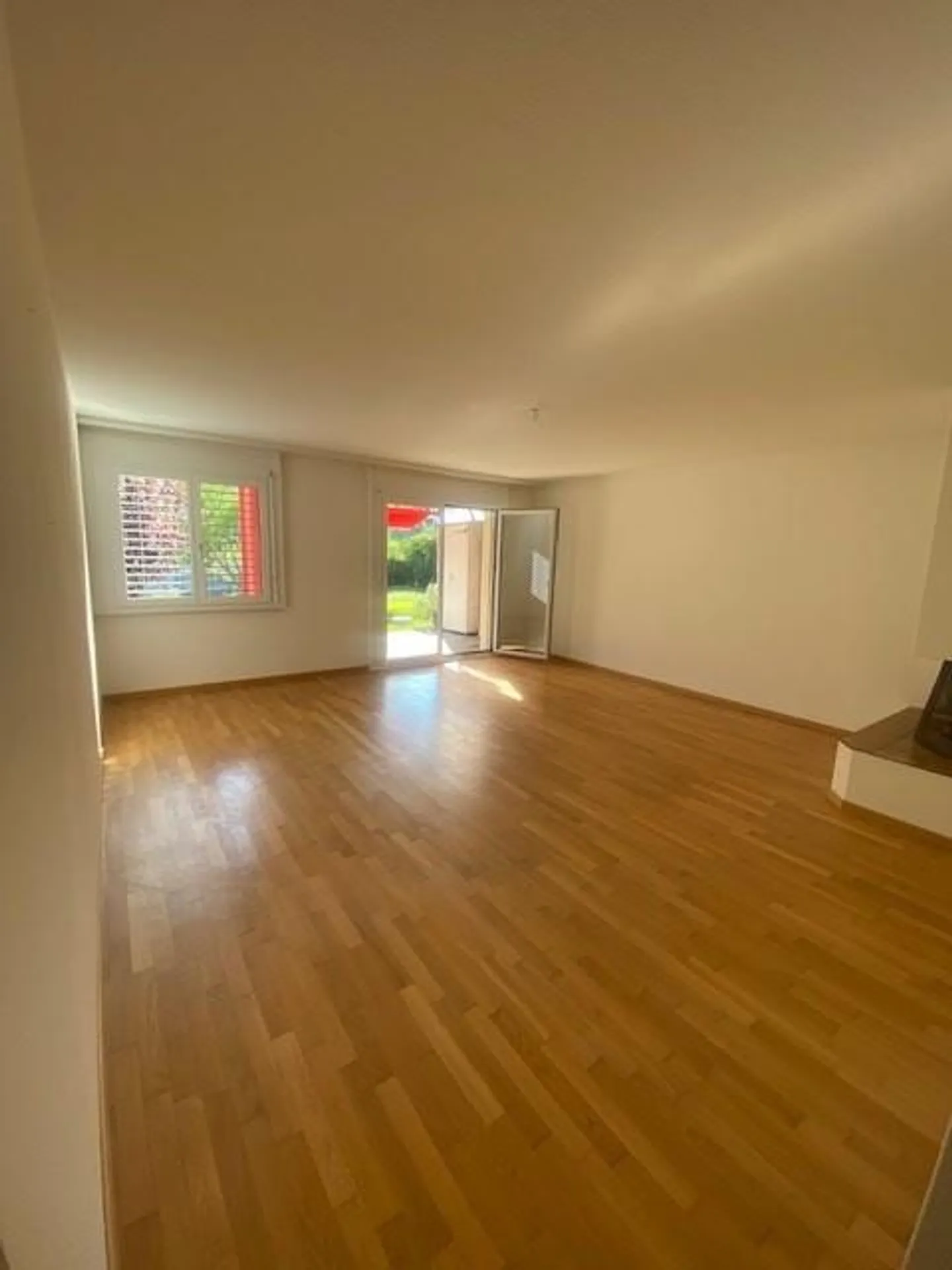 Vivere familiare e soleggiato - Foto 1 di 8