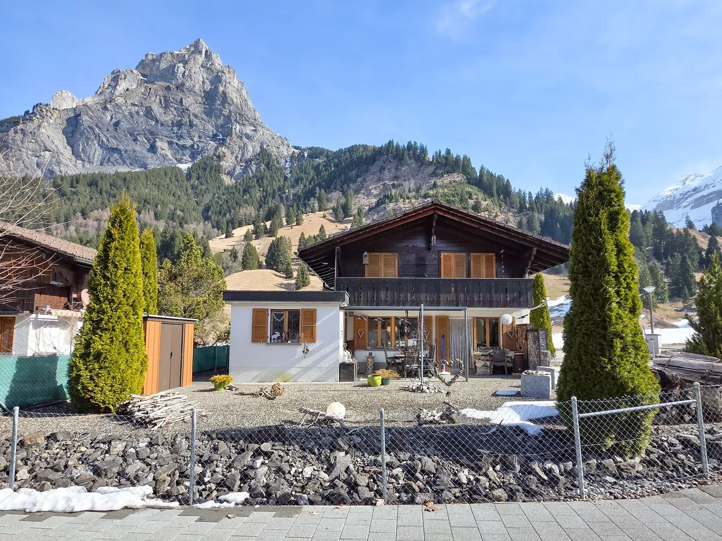 Charmantes 4-Zimmer-Chalet in ruhiger Lage von Kandersteg - Photo 37 of 40