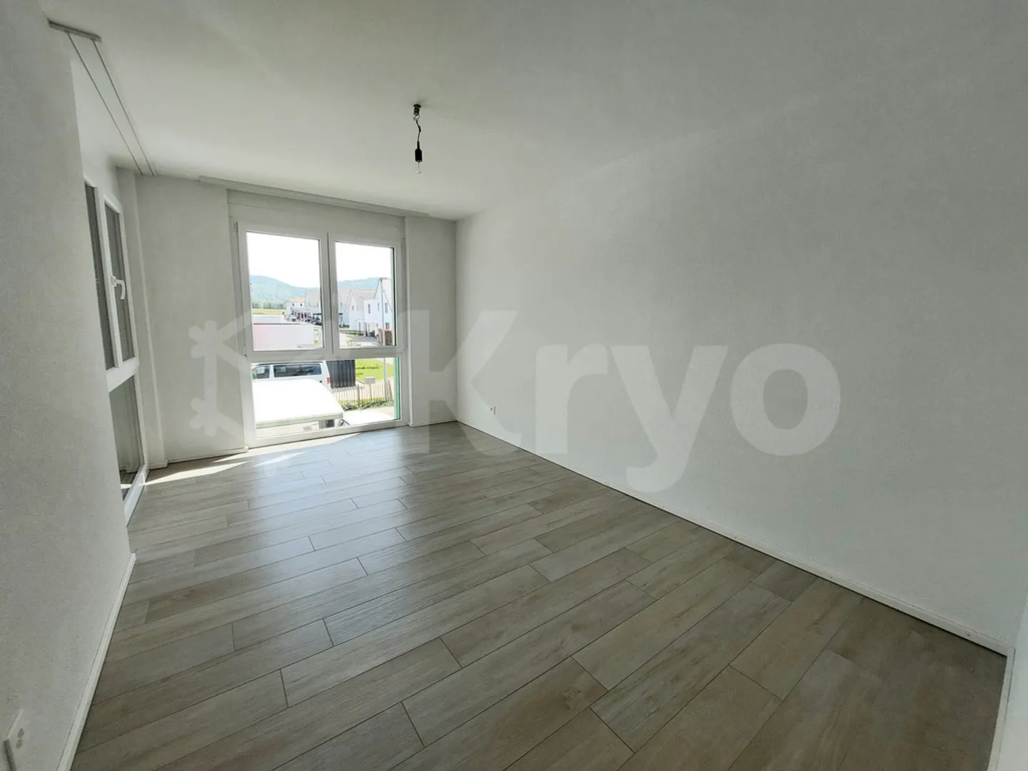 Tutti, luminosi e moderni 2.5 locali in affitto - Foto 3 di 6